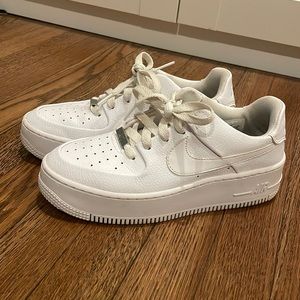 Nike Air Force 1 Sage